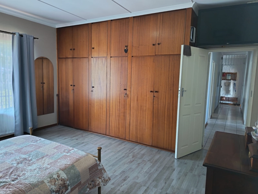 4 Bedroom Property for Sale in Vanes Estate Eastern Cape